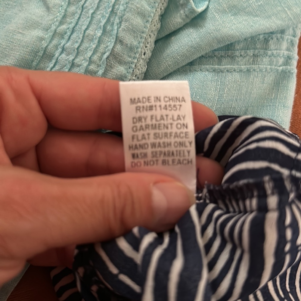 Navy patterned blouse - Picture 4 of 4